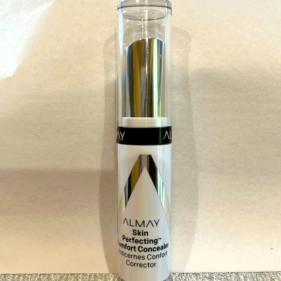 Almay Other - 5/$15 Almay Medium Concealer